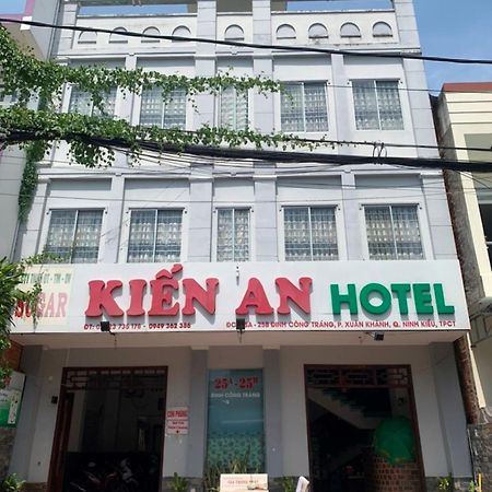 Kien An Hotel Can Tho Buitenkant foto